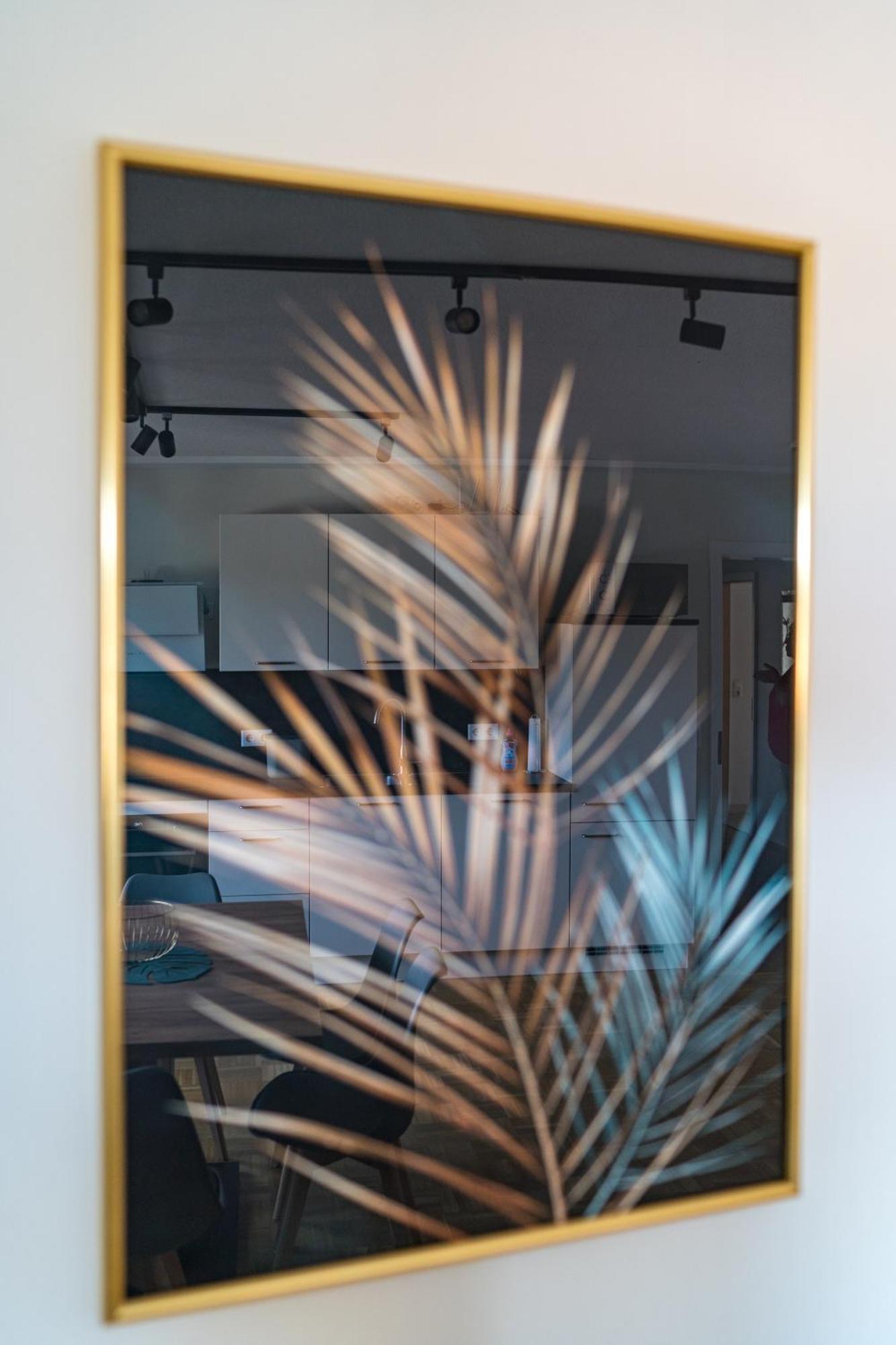 Ferienwohnung Nadine Petschler Obereisenheim ภายนอก รูปภาพ