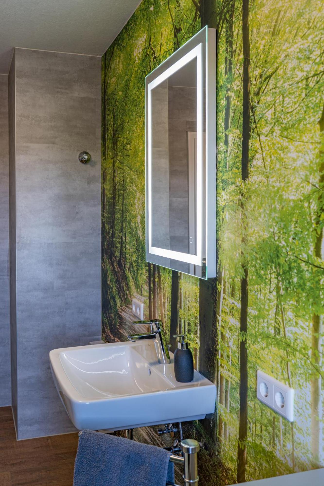 Ferienwohnung Nadine Petschler Obereisenheim ภายนอก รูปภาพ